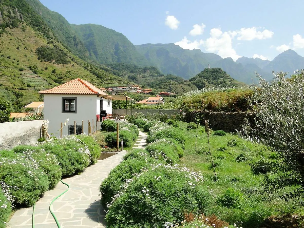 Casa Oliveira Esmeraldo - Guest Houses Sao Vicente  0*, Sao Vicente (Madeira) Portugal