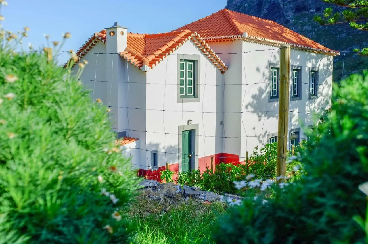 Casa Oliveira Esmeraldo - Guest Houses Sao Vicente  0*, Sao Vicente (Madeira) Portugal